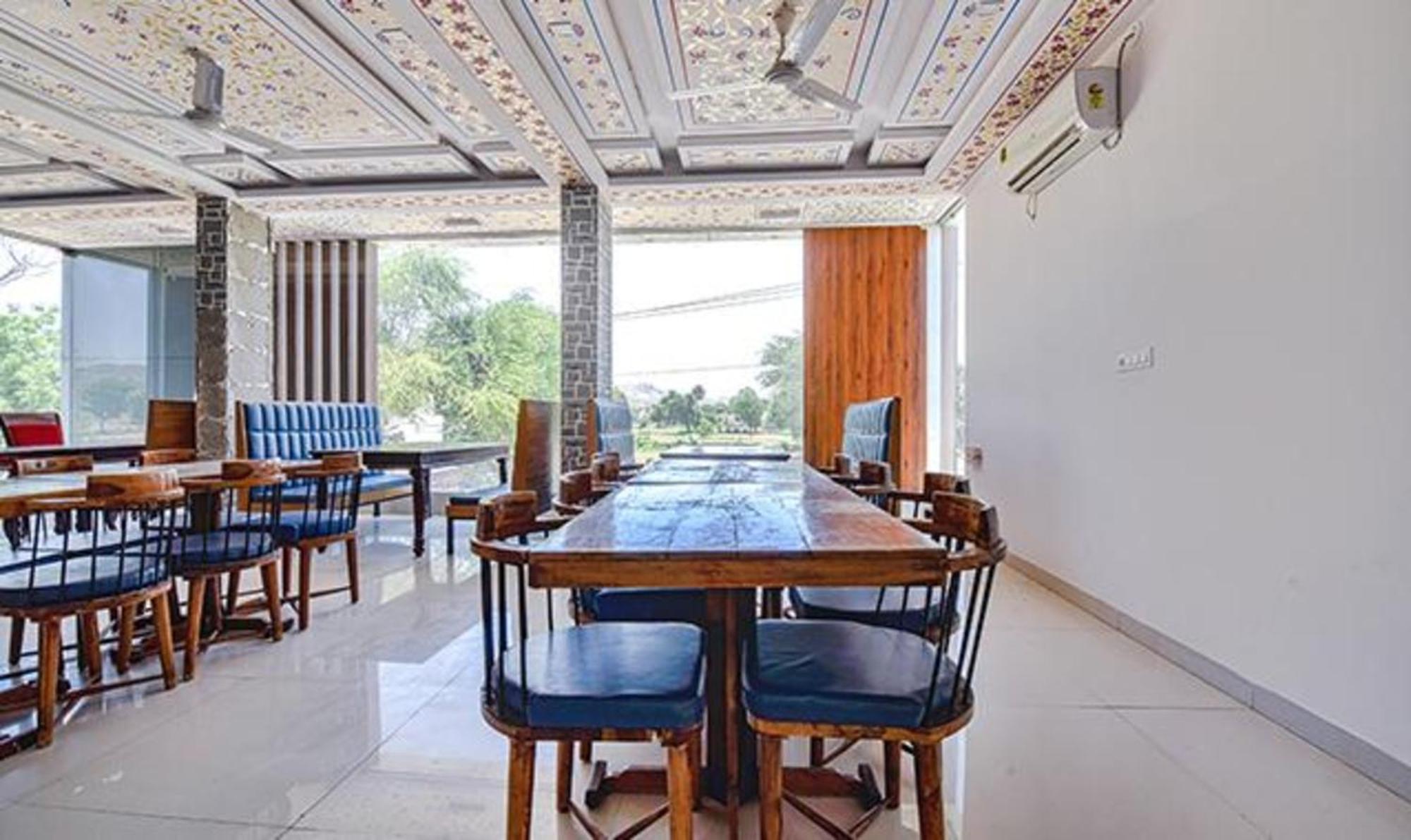 Fabhotel Ranbanka Udaipur Extérieur photo