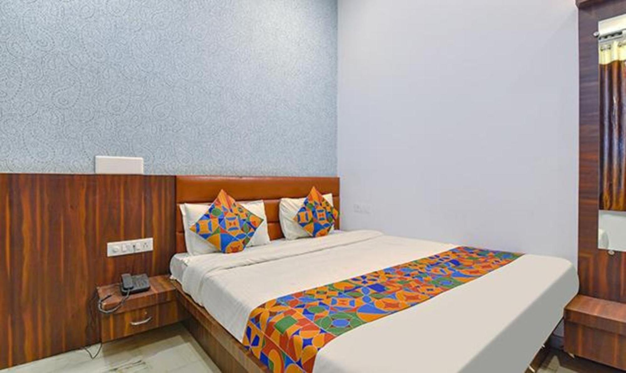 Fabhotel Ranbanka Udaipur Extérieur photo