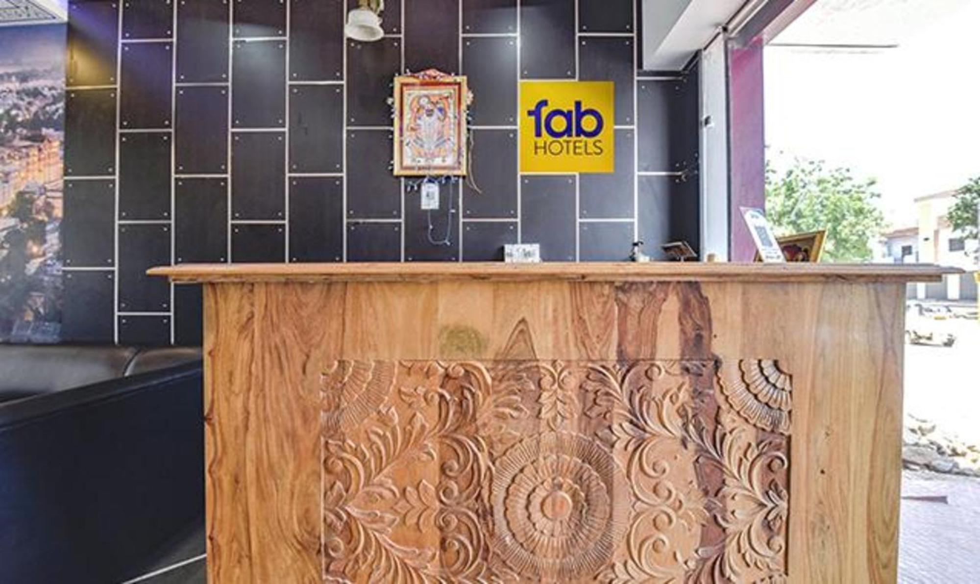 Fabhotel Ranbanka Udaipur Extérieur photo
